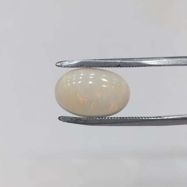 Opal 3.40 Carat