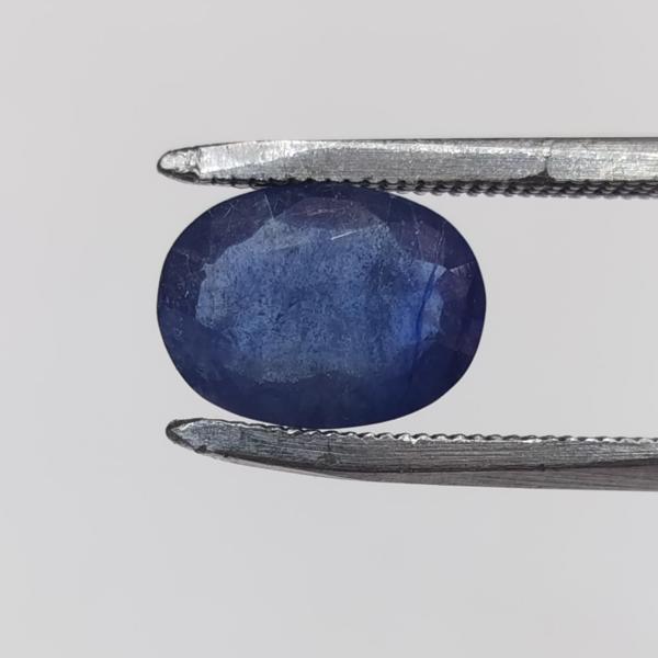 Blue Sapphire 4.04 Carat