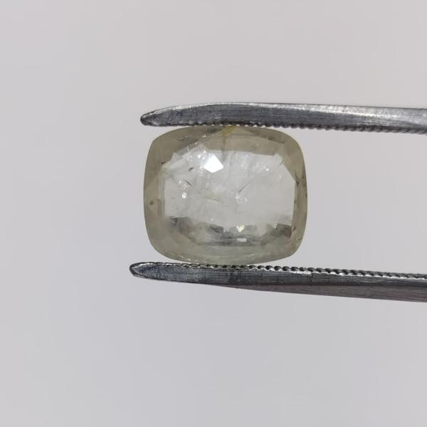 Yellow Sapphire 6.73 Carat