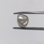 Pearl 3.95 Carat